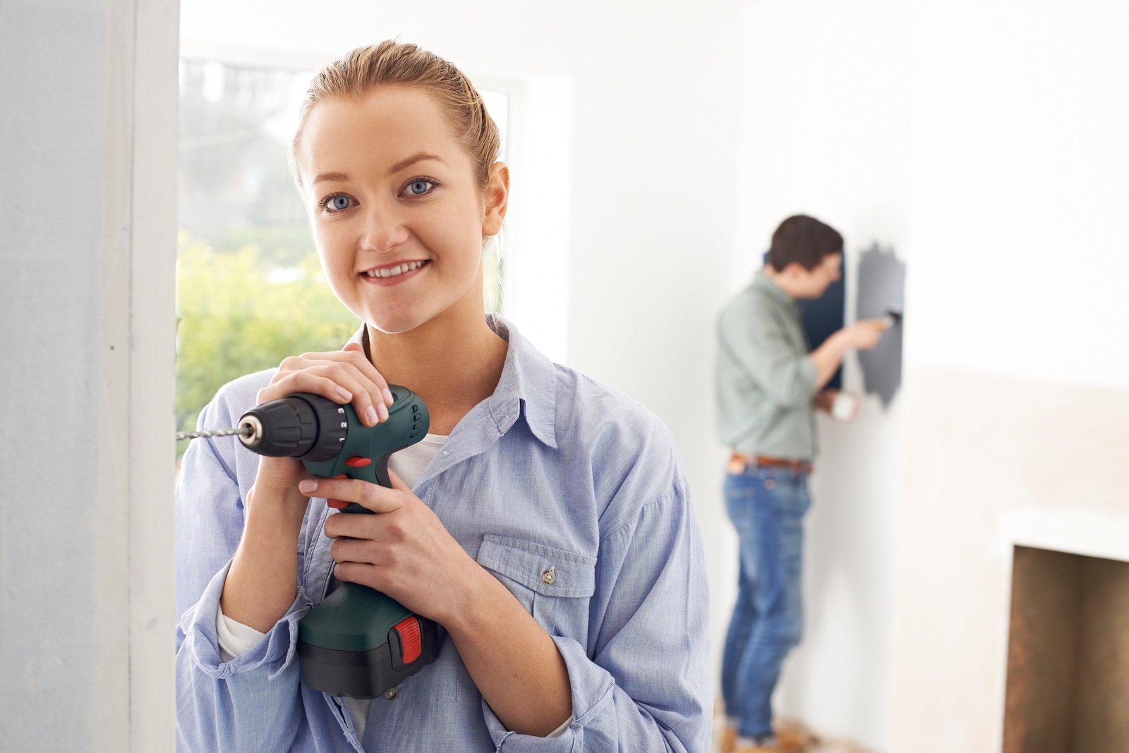 4 Reasons To Live In A New Home Before Renovating