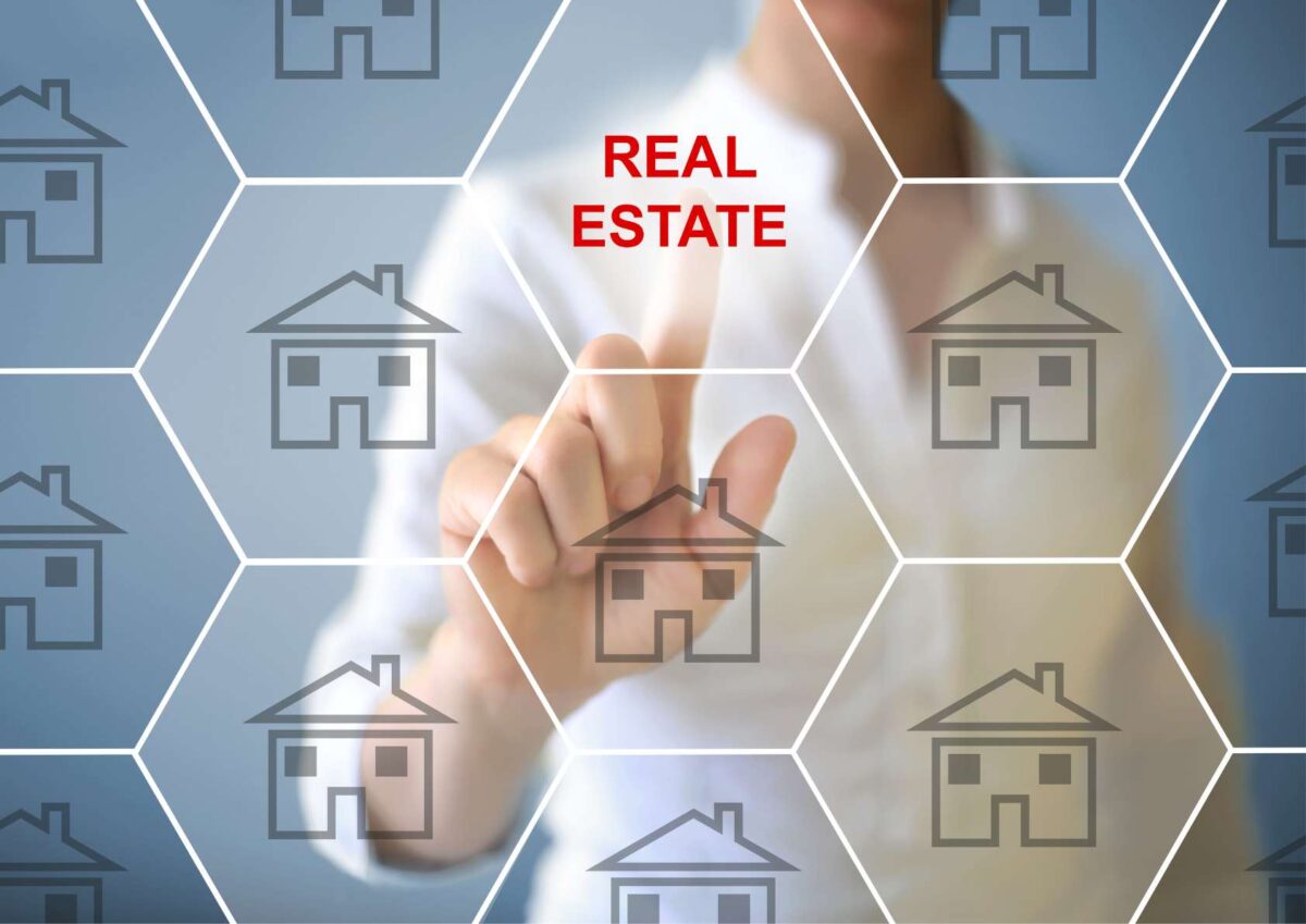 Tech in Real Estate: How AI and Virtual Tools Will Revolutionize Home Buying in 2025