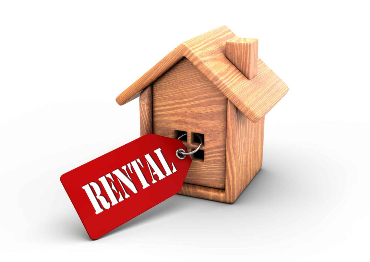 The Airbnb vs. Long-Term Rental Debate: What Makes Sense This Fall?
